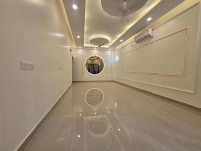 4 BHK Flat