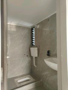 Common Bathroom Image of 785 Sq.ft 2 BHK Apartment / Flat for sale in Seven Star Horizon, Boisar Mumbai for Rs. 2900000