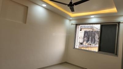 Bedroom Image of 810 Sq.ft 2 BHK Apartment / Flat for rent in Shivaji Nagar Mumbai for Rs. 54000