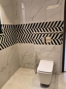 Common Bathroom Image of 745 Sq.ft 2 BHK Builder Floor for sale in Signature Global Park 2 And 3, Sector 36 Sohna for Rs. 7450000