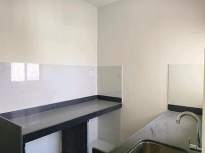 Kitchen Image of 611 Sq.ft 1 BHK Apartment / Flat for rent in Runwal Gardens Phase 3 Bldg No 24 To 26, Dombivli East Thane for Rs. 13000