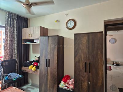 Bedroom Image of 1050 Sq.ft 2 BHK Apartment / Flat for rent in Kohinoor Sapphire III, Tathawade Pune for Rs. 36000