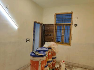 Bedroom Image of 750 Sq.ft 2 BHK Builder Floor for sale in DLF Ankur Vihar Ghaziabad for Rs. 2465413