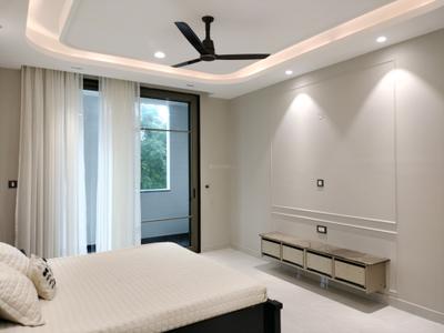 Bedroom Image of 2682 Sq.ft 4 BHK Builder Floor for sale in BPTP Eden Estate, Sector 81 Faridabad for Rs. 34000000