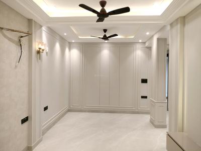 Living Room Image of 2200 Sq.ft 4 BHK Apartment / Flat for sale in CGHS Chandanwari Apartments, Sector 7 Dwarka New Delhi for Rs. 33000000