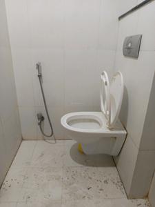 Common Bathroom Image of 1050 Sq.ft 2 BHK Apartment / Flat for sale in Magarpatta Trillium, Magarpatta City Pune for Rs. 17000000