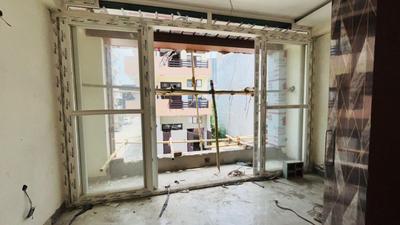 Bedroom Image of 1200 Sq.ft 8 BHK Independent House for sale in Prateek Grand Carnesia, Siddharth Vihar Ghaziabad for Rs. 25000000