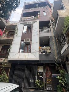 Image of 900 Sq.ft 3 BHK Apartment / Flat for rent in Rohini Luxury Floors, Sector 4 Rohini, New Delhi for Rs. 30000