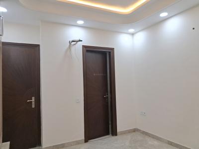 Bedroom Image of 2200 Sq.ft 4 BHK Builder Floor for sale in Paschim Vihar New Delhi for Rs. 45000000