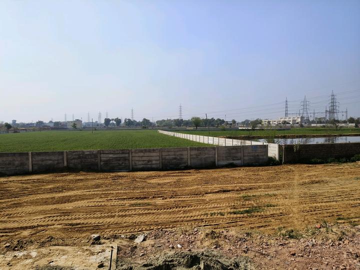 Farukh Nagar Main Image 1