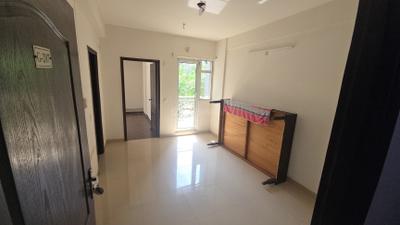 Living Room Image of 450 Sq.ft 1 BHK Apartment / Flat for rent in Aditya Urban Homes Phase 1C, Bamheta Village Ghaziabad for Rs. 9500
