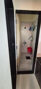 Bathroom Image of 600 Sq.ft 1 BHK Apartment / Flat for rent in Apple Galaxy, Pimple Saudagar Pune for Rs. 23000