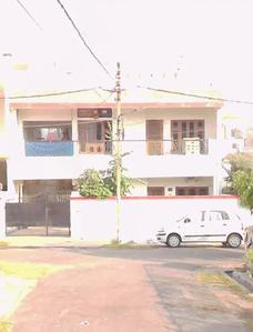 Building Image of 4500 Sq.ft 6 BHK Independent House for sale in Indira Nagar Lucknow for Rs. 34000000