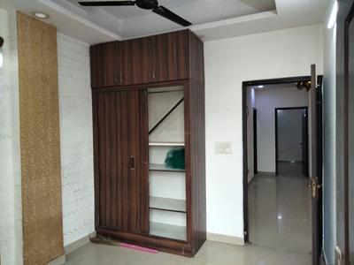 Bedroom Image of 850 Sq.ft 2 BHK Builder Floor for rent in Indirapuram Ghaziabad for Rs. 21000