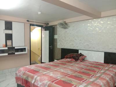 Bedroom Image of 1200 Sq.ft 4 BHK Independent House for rent in Gupta House, South Dum Dum Kolkata for Rs. 100000