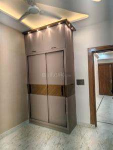 Bedroom Image of 1100 Sq.ft 2 BHK Apartment / Flat for sale in Vaishali Ghaziabad for Rs. 6500000