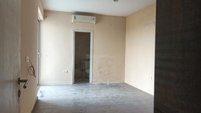 Bedroom Image of 2000 Sq.ft 3 BHK Apartment / Flat for sale in Emaar Imperial Gardens, Sector 102 Gurgaon for Rs. 23100000
