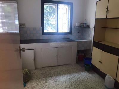 Kitchen Image of 700 Sq.ft 1 BHK Apartment / Flat for rent in Five Star Apartments, Sangamvadi Pune for Rs. 30000