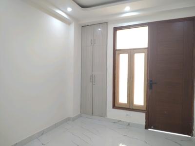 Bedroom Image of 800 Sq.ft 2 BHK Apartment / Flat for sale in Chhattarpur New Delhi for Rs. 6400000