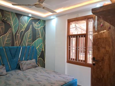 Bedroom Image of 630 Sq.ft 2 BHK Apartment / Flat for sale in Dwarka Mor New Delhi for Rs. 4600000