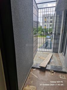 Balcony Image of 2000 Sq.ft 3 BHK Villa for rent in Casagrand Amberley, Thazhambur Chennai for Rs. 45000
