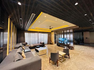 Image of 7200 Sq.ft 9 BHK Villa for sale in Palam Vihar, Gurgaon for Rs. 200000000