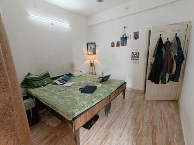 Bedroom Image of 1399 Sq.ft 3 BHK Apartment / Flat for sale in Migsun Twiinz, Eta II Greater Noida for Rs. 9800000