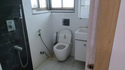 Image of 1600 Sq.ft 3 BHK Apartment / Flat for rent in Cosmic Nav Sanjivan CGHS, Sector 12 Dwarka, New Delhi for Rs. 42000