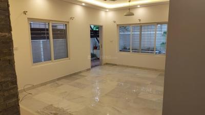 Living Room Image of 2100 Sq.ft 3 BHK Apartment / Flat for rent in Indira Nagar Bengaluru for Rs. 150000