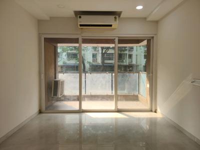 Living Room Image of 866 Sq.ft 2 BHK Apartment / Flat for sale in Ruparel Skygreens I, Malad West Mumbai for Rs. 17000000