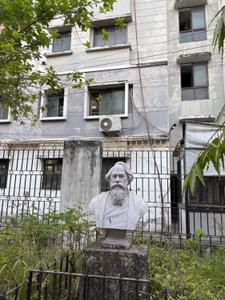 Image of 1136 Sq.ft 3 BHK Apartment / Flat for sale in Airport Gate No. 3, Kolkata for Rs. 4300000