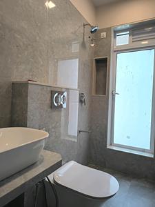 Common Bathroom Image of 800 Sq.ft 2 BHK Apartment / Flat for sale in Vile Parle West Mumbai for Rs. 37000000