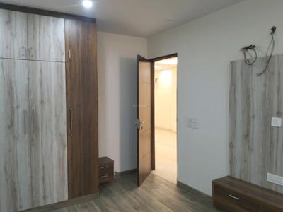Bedroom Image of 1350 Sq.ft 3 BHK Builder Floor for sale in Paschim Vihar New Delhi for Rs. 25000000