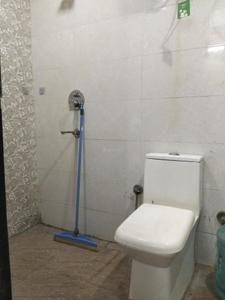 Bedroom Image of 500 Sq.ft 1 BHK Builder Floor for rent in Ramesh Nagar New Delhi for Rs. 23000