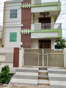 Image of 1890 Sq.ft 3 BHK Independent House for rent in SBI Employees Colony, Kakinada for Rs. 13000