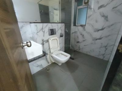 Bathroom Image of 1750 Sq.ft 3 BHK Apartment / Flat for rent in Lokhandwala Octacrest, Kandivali East Mumbai for Rs. 80000