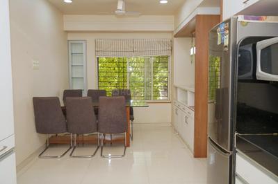 Hall Image of 2000 Sq.ft 4 BHK Apartment / Flat for rent in Erandwane Pune for Rs. 90000