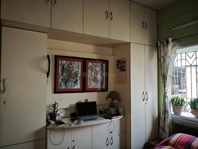 Bedroom Image of 850 Sq.ft 2 BHK Apartment / Flat for rent in Naktala Kolkata for Rs. 12500
