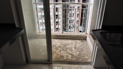 Balcony Image of 1300 Sq.ft 3 BHK Apartment / Flat for rent in Lodha Amara Tower 49 And 50, Kolshet Thane for Rs. 57000