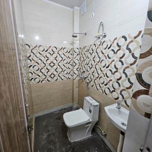 Bathroom Image of Amit p g for girls in South Extension I, New Delhi