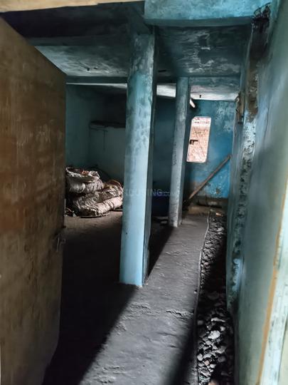 Mari Mata Square Main Image 1