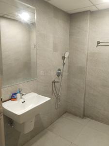 Image of 550 Sq.ft 1 BHK Apartment / Flat for rent in Omaxe India Trade Centre, Alpha II, Greater Noida for Rs. 20000