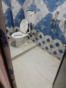 Bathroom Image of 200 Sq.ft 2 BHK Independent House for rent in Dafi Varanasi for Rs. 4000