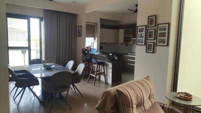 Living Room Image of 2000 Sq.ft 2 BHK Builder Floor for rent in Sector 52 Noida for Rs. 40000
