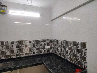 Kitchen Image of 530 Sq.ft 1 BHK Apartment / Flat for rent in Kavya Hill View, Kasarvadavali Thane for Rs. 16000