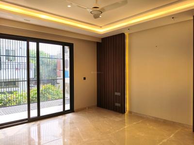 Bedroom Image of 4518 Sq.ft 4.5 BHK Builder Floor for sale in Greenwood City Floors, Sector 45 Gurgaon for Rs. 75000000