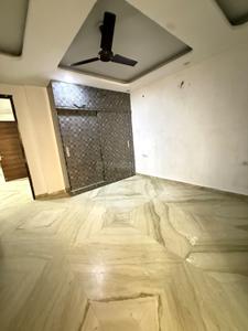 Bedroom Image of 1450 Sq.ft 3 BHK Builder Floor for rent in Rajouri Garden New Delhi for Rs. 40000