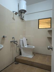 Bathroom Image of 1170 Sq.ft 2 BHK Apartment / Flat for rent in Sri Reddys Splendid, Bellandur Bengaluru for Rs. 50000