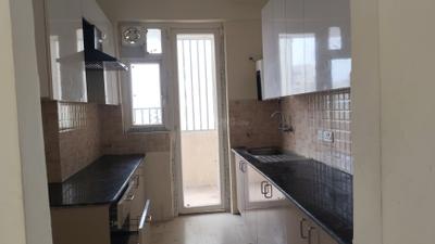 Kitchen Image of 1300 Sq.ft 3 BHK Apartment / Flat for sale in Amrapali Heartbeat City IV, Sector 107 Noida for Rs. 15000000