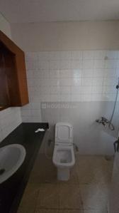 Bathroom Image of 1845 Sq.ft 3 BHK Apartment / Flat for rent in Purvanchal Bhagirathi Apartments, Sector 62 Noida for Rs. 37000